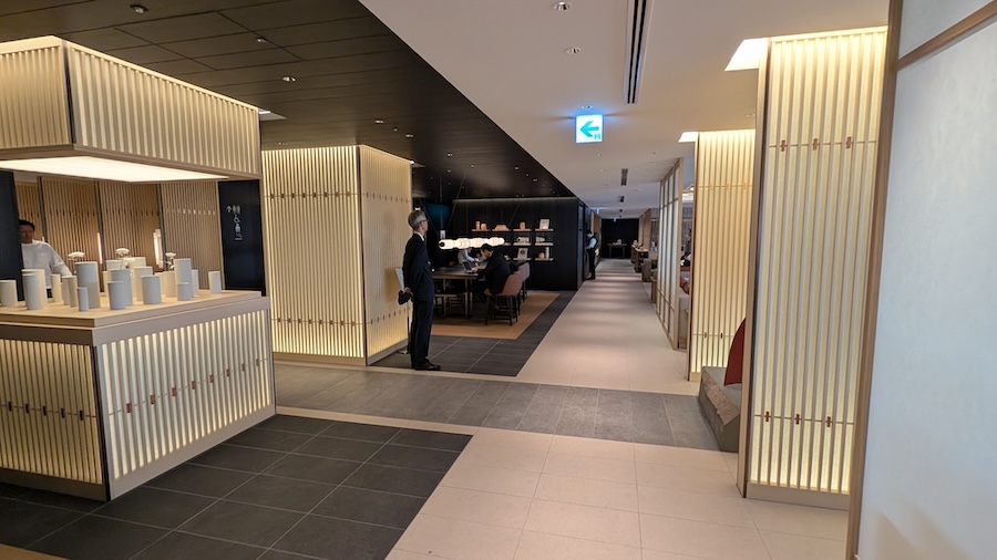 2026jallounge5｜ 【2026年最新】羽田空港JAL国内線「ファーストクラスラウンジ」に行ってきました