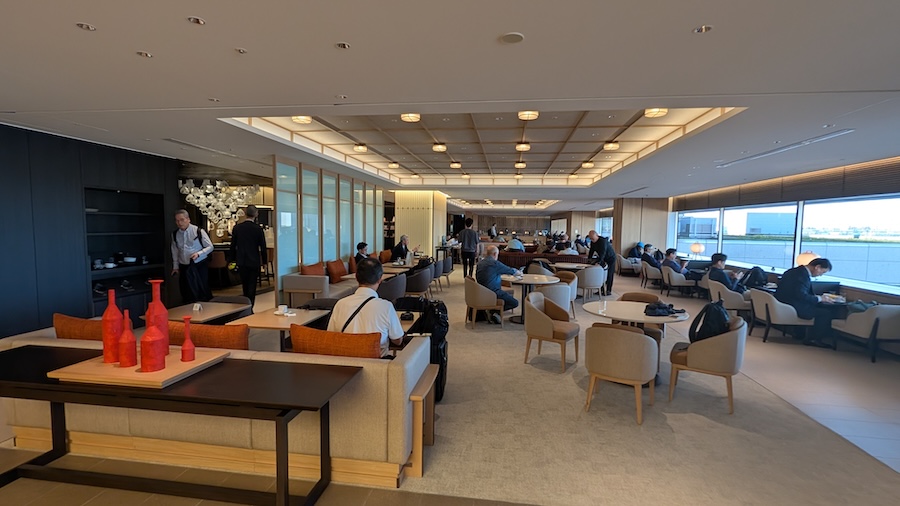 【10月8日リニューアル】羽田空港JAL国内線「ファーストクラスラウンジ」に行ってきました